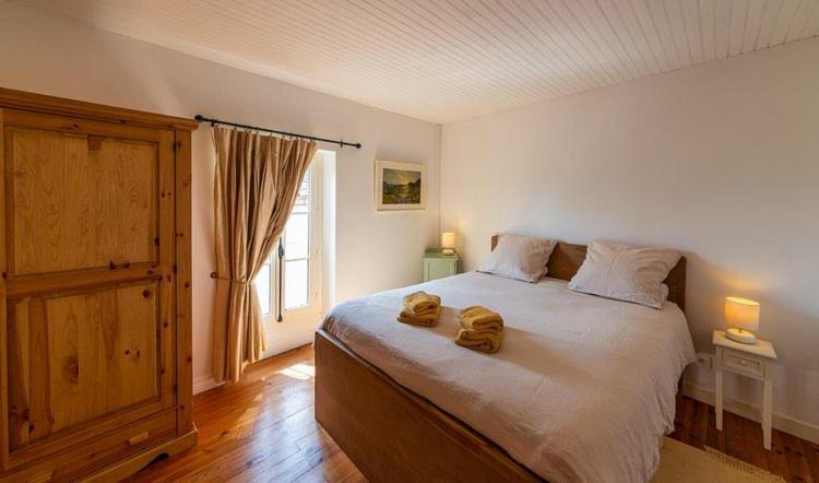Rue Du Barri Apartment Cordes Sur Ciel Ngoại thất bức ảnh